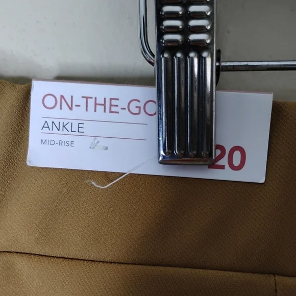 Lane Bryant On The Go Ankle Pants Size 20 NWT 4-Way Stretch - Picture 8 of 9